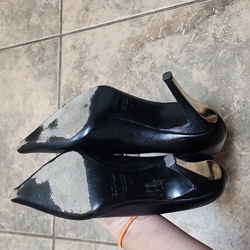 ESCADA point toe pumps - Picture 7 of 11